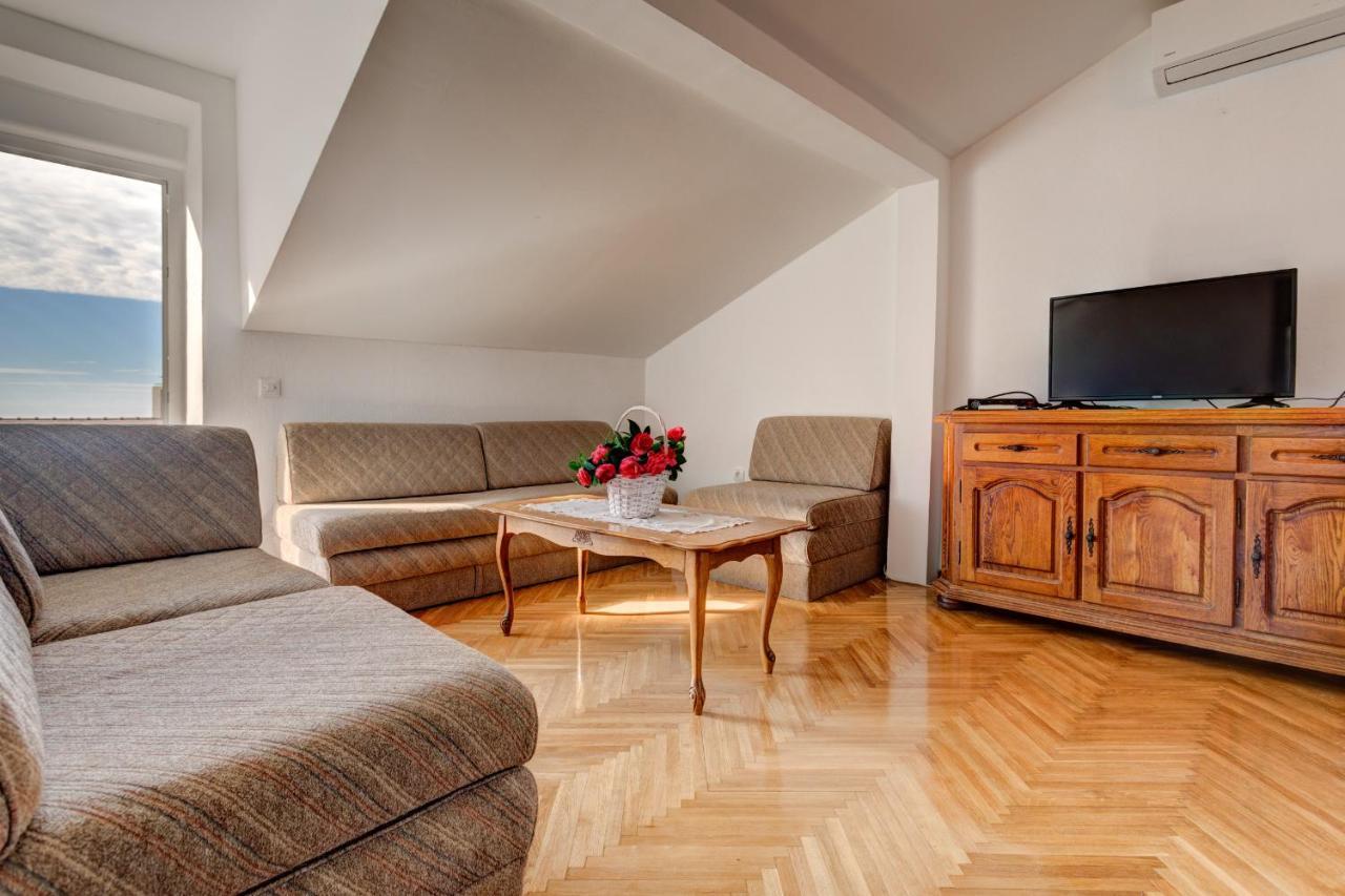 Villa Savovic Petrovac エクステリア 写真