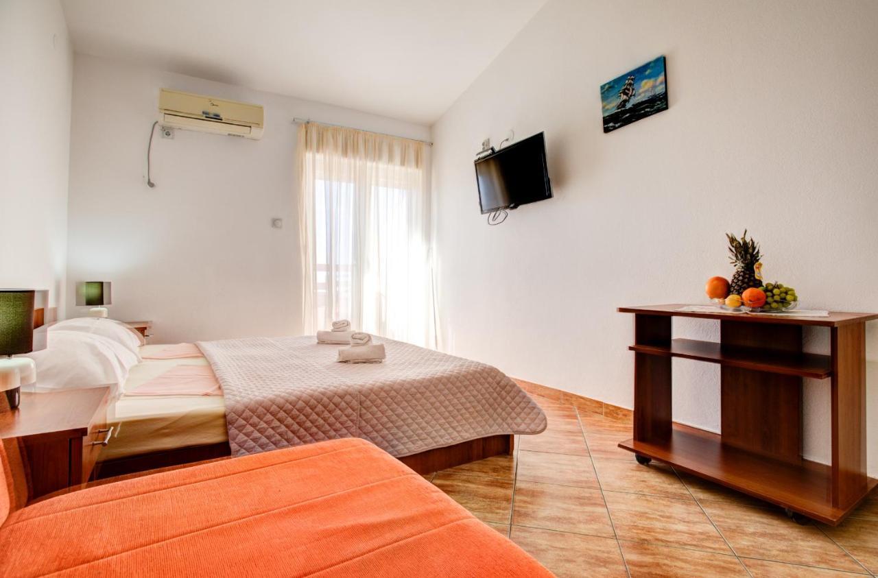 Villa Savovic Petrovac エクステリア 写真