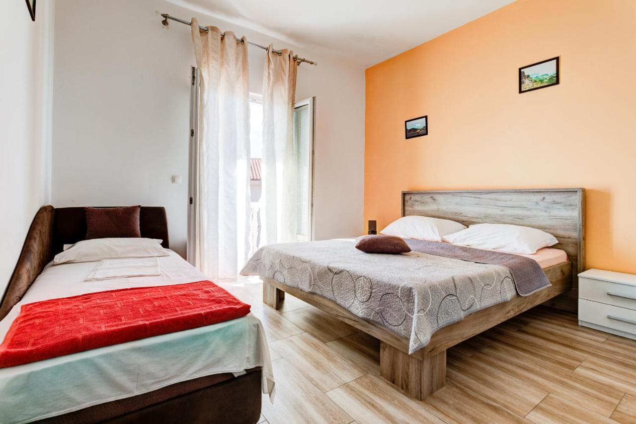 Villa Savovic Petrovac エクステリア 写真